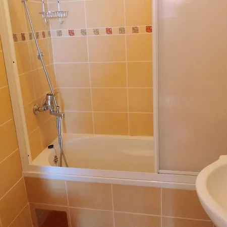 Appartamento Two Bedroom With Balcony And Sea View Crikvenica